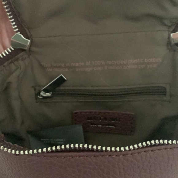 Matt & Nat brave crossbody bag - Picture 4 of 6